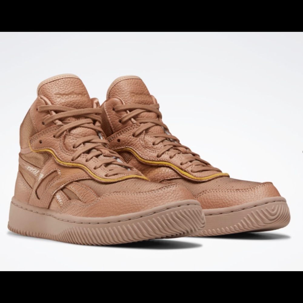 Victoria Beckham x Reebok Dual Court Mid II